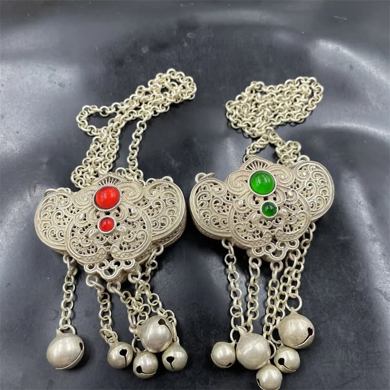 Retro Hollow Filigree Lock Necklace Swing Bell Tassel Dual Cabochon Stone Tibetan Ethnic Style Daily Stackable Outfit Accessory