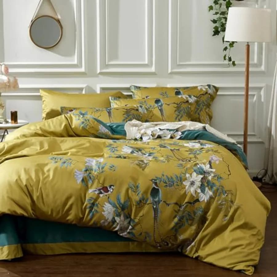 Reversible Cotton Cover Set with Print Flowers and Birds, 3 Pieces, Closing Hinge