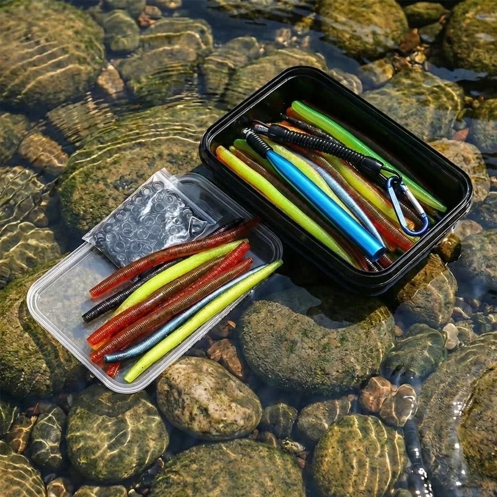 Set di esche morbide per la pesca al black bass con design ad angolo verticale, accessorio per la pesca con scatola porta attrezzi.