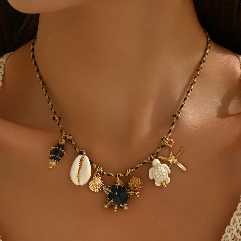 Collane con Ciondolo a Forma di Pesce in Ceramica alla Moda per Donne e Ragazze, Graziose Collane a Girocollo con Conchiglie Arancioni, Stelle Marine e Conche, Accessori di Gioielleria
