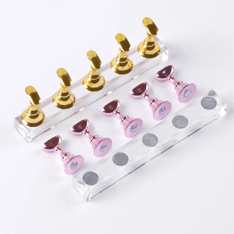 Set of 5/30 pcs. Magnetic Holder for Fin Nails, Crystal Base for Practice and Nail Art Exhibition, for Salons and DIY