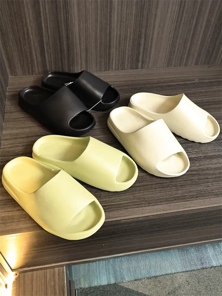 EVA Thick Heel Slip-On Summer Men's Sandals Anti-Slip Comfortable Casual Style Rubber Sole Breathable Footbed Flat Slippers