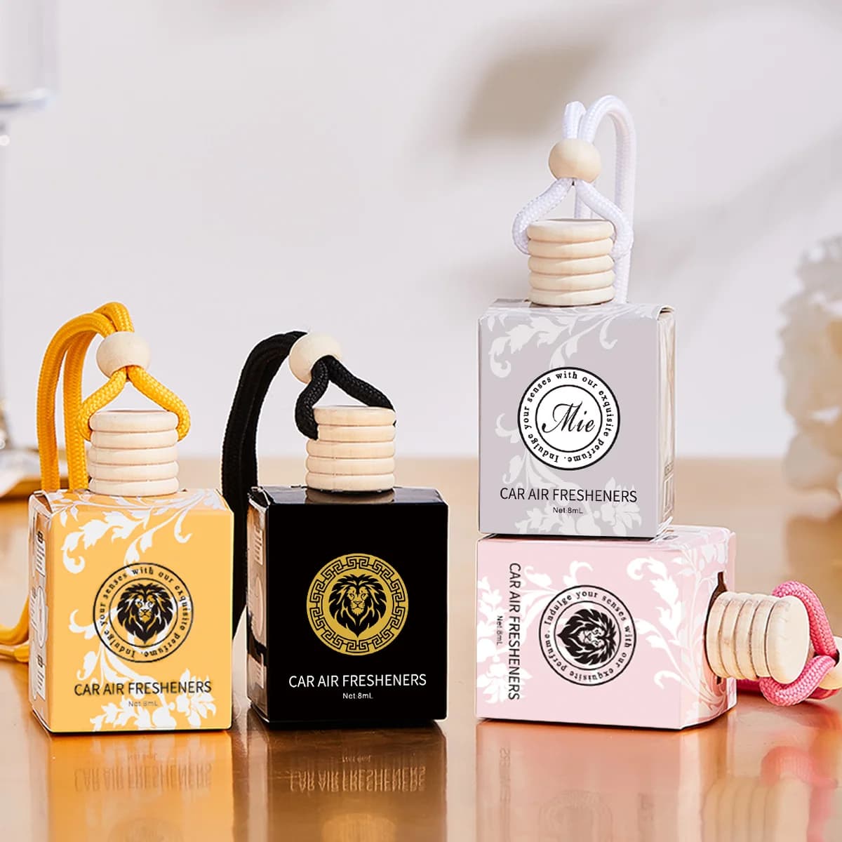 4-piece Lion Car Perfume, Deodorant for long-acting car environments, car fragrance used for interior car accessories, charming and fresh fragrance