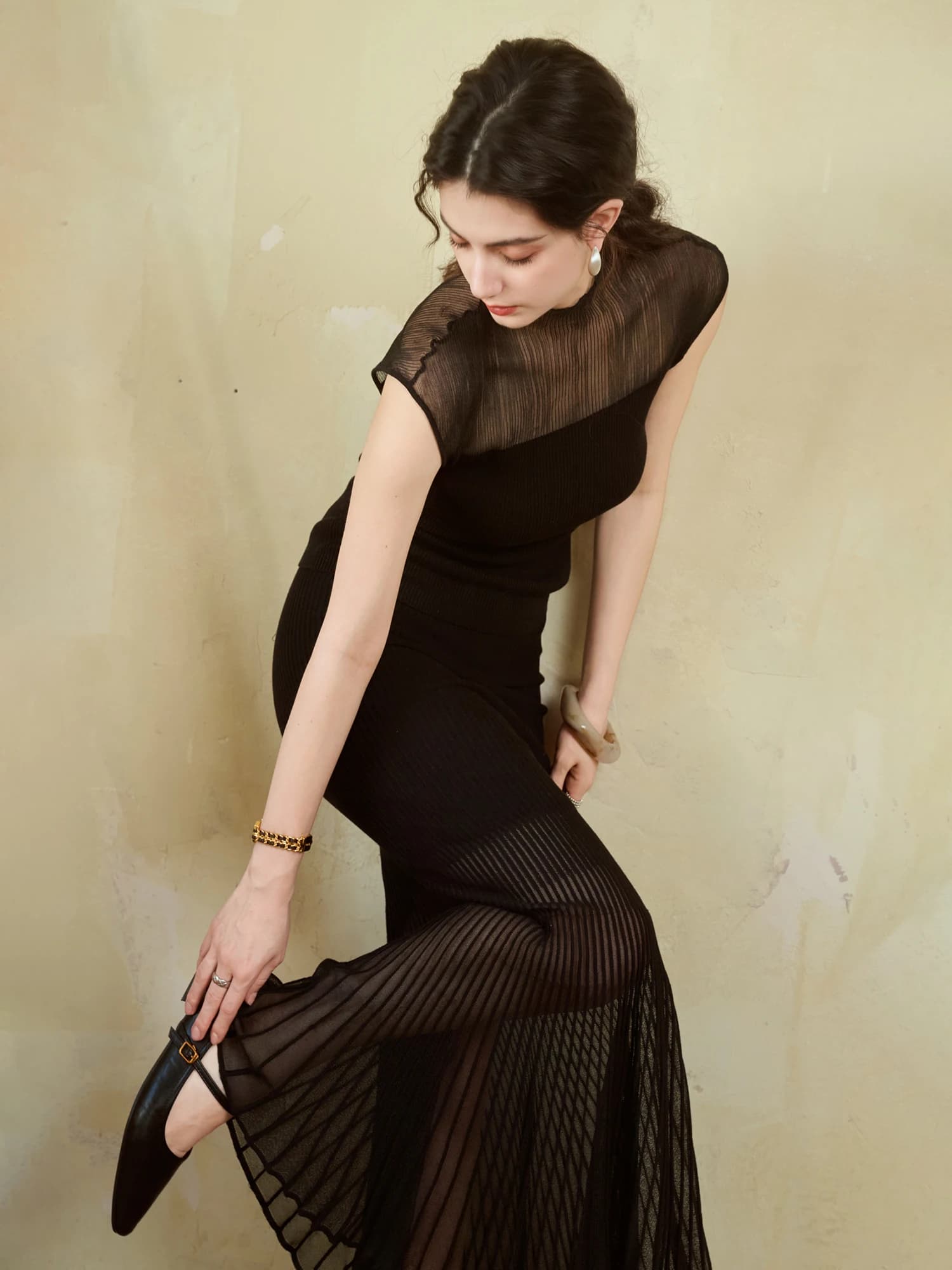 ReVe Empire Set Gonna a Coda di Pesce e Gilet in Maglia di Seta Traforata, Moda Femminile Primaverile a Maniche Lunghe