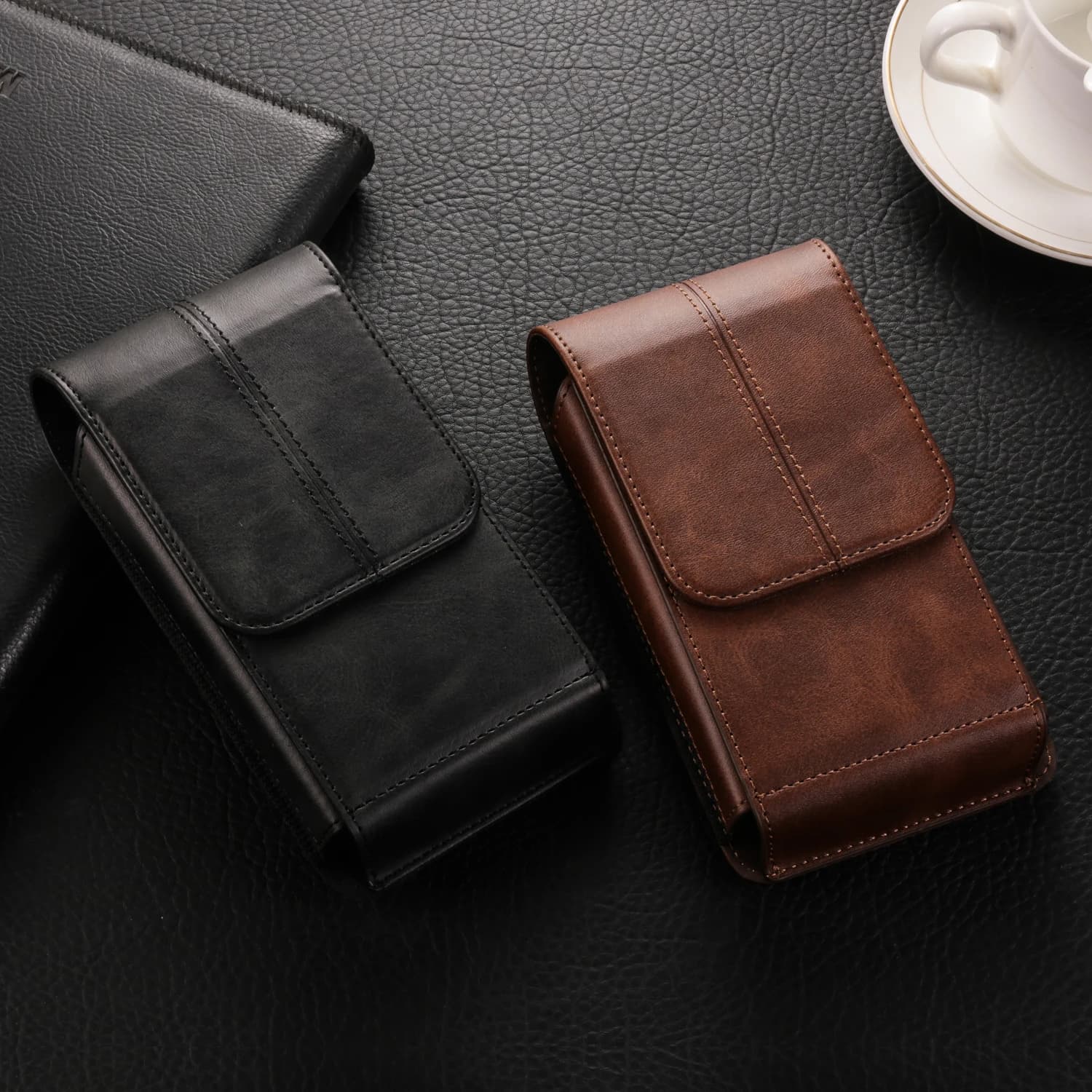 Custodia a clip da cintura in pelle stile flip da uomo per iPhone 17/17Pro/16Pro Max/16Plus/15/15Pro/14Pro Max/14Pro/14/13/12
