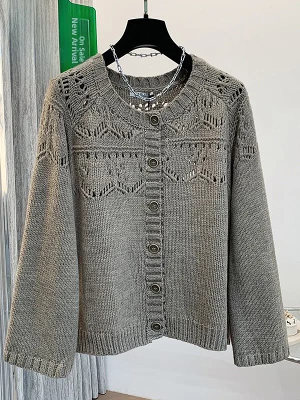 Maglione lavorato a maglia di grandi dimensioni da donna giapponese di fascia alta scava fuori artistico morbido e carino Thi filato pigro Sle Top