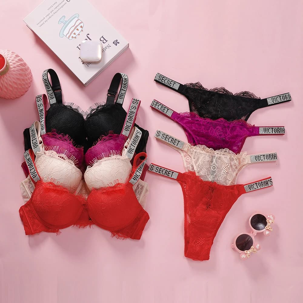 Set di Lingerie Sexy da Donna con Reggiseno e Slip in Pizzo, Push-Up, Traspirante, Alla Moda, Trasparente con Motivi, Set Lingerie a V