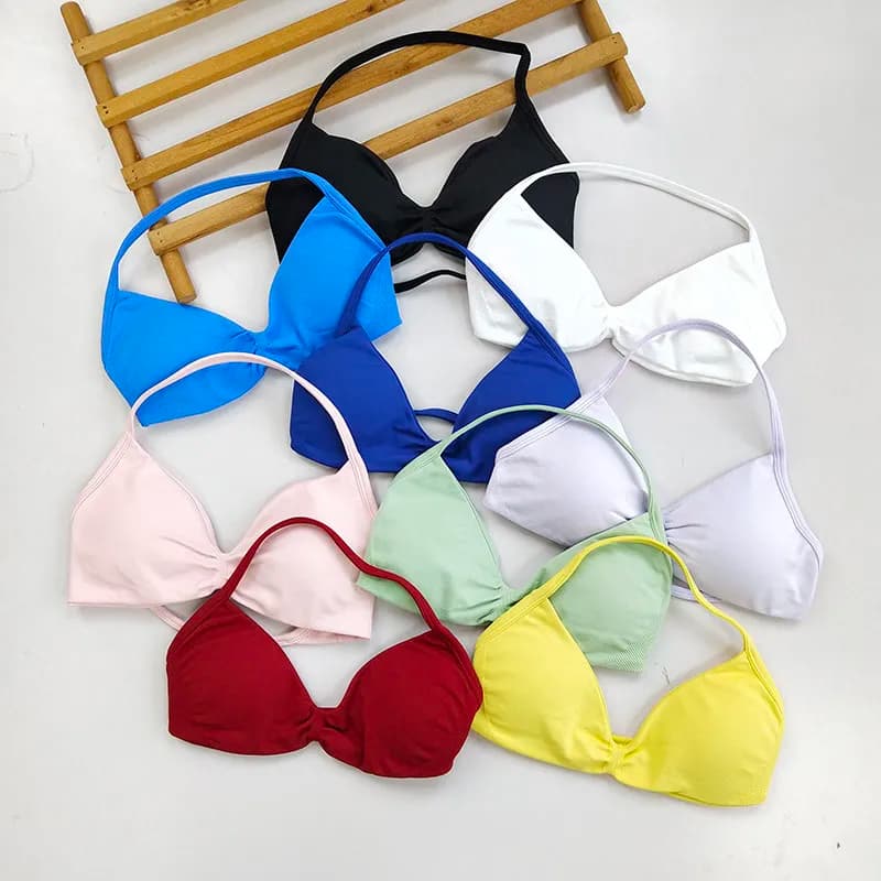 Women's sports bra with thin shoulder straps, halter model, high support, seamless, with scrunch effect, ideal for running, training and yoga
