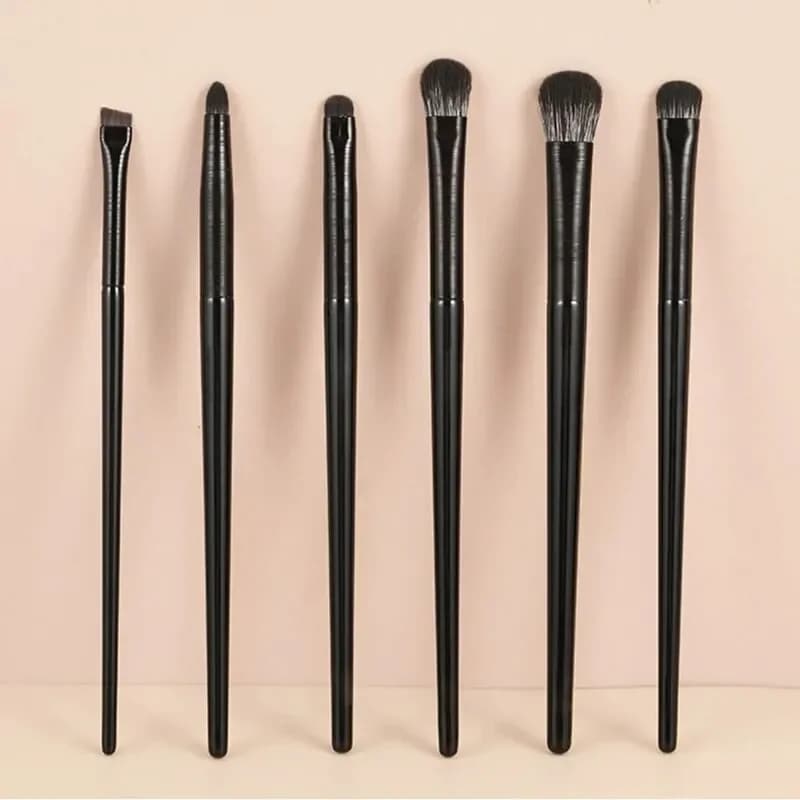 Soft Umbrella Brush, 6 Eyeliner Brush, Small Eyeliner Brush, Lying Silkworm Effect, QIWU Makeup, Enlarged
