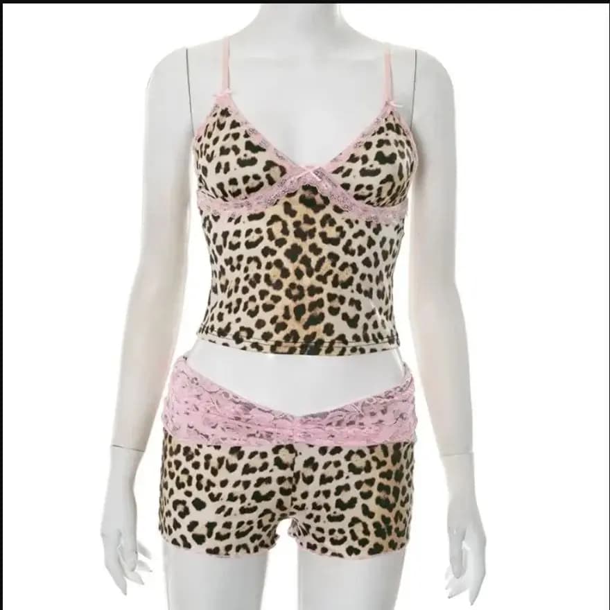 Pantaloncini da 2 pezzi Abiti da donna 2025 Estate Stampa leopardata Canotta senza maniche con scollo a V Vacanza al mare Set di mini gilet elasticizzati di base selvaggia