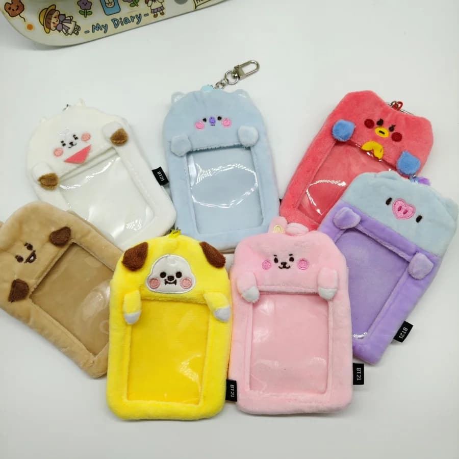 BT21 plush card holder charm; insert a star-themed card to decorate it, then hang it on your bag and take it out with you