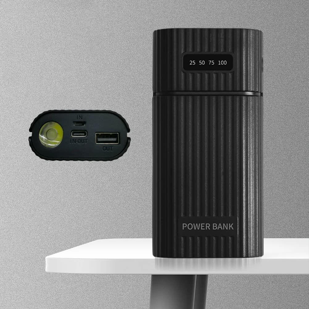 Caricabatterie con Ingresso a 2/3 Porte per Batterie 18650/18700/20700/21700, Adattatore con Guscio in Plastica, Power Bank Portatile con Display LCD per Telefoni Cellulari