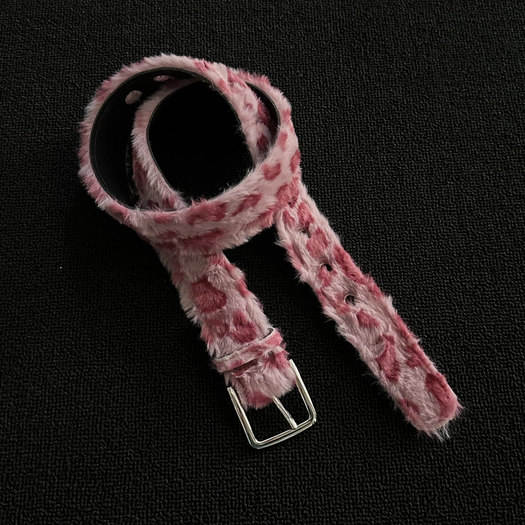 Pink Leopard Print Plush Pants Belt, a Retro, Niche, Versatile & High-end Textured Pin-buckle Clothing Accessory
