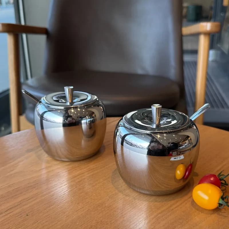 Barattoli di spezie in acciaio inossidabile 304 Contenitori per condimenti europei Dispenser per condimenti da cucina per barattoli di stoccaggio antipolvere da appoggio