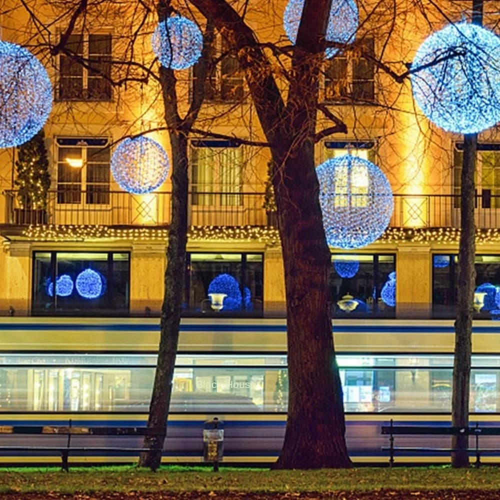 Nuova Luce Sospesa a LED da 20CM, Luci Fatate a LED Multicolore, Ghirlanda Luminosa per Alberi