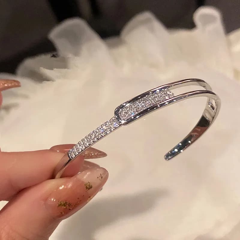 New 925 Sterling Silver Zircon Bracelet Simple Style Charm Personality Woman Bracelet Party Gift for Friends Exquisite Jewelry