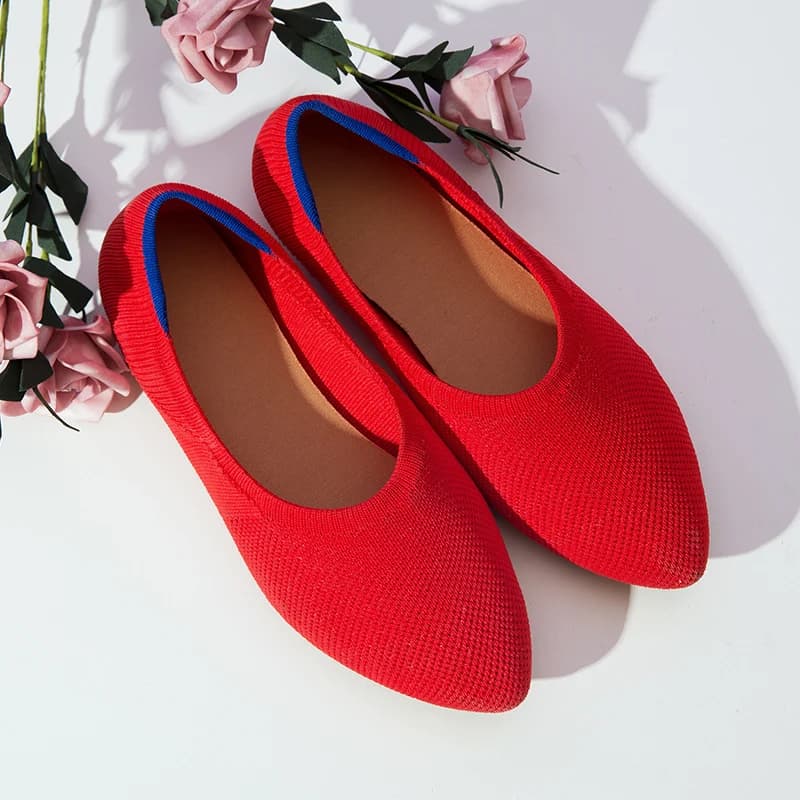 2025 new women's casual shoes breathable in mesh ultralight soft walking shoes and fashionable summer low slip shoes