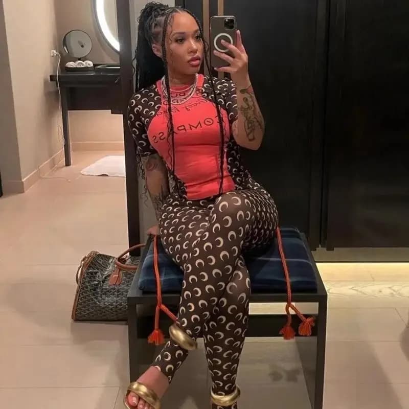 Women's 2 Piece Set Sportswear Short Sleeve T-Shirt Tight Pants Moon Print Stretch Slimming Sexy Base Fashion