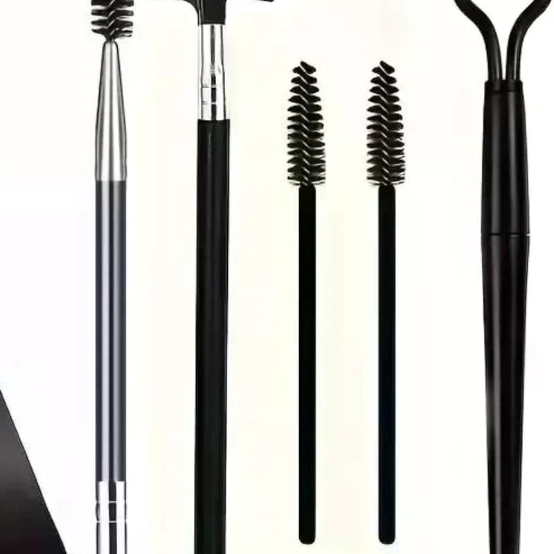 Set of 16 pieces to curl the eyelashes with spare bearings for women, tweezers to curl the eyelashes, clips, wands for mascara, brush, make-up tool