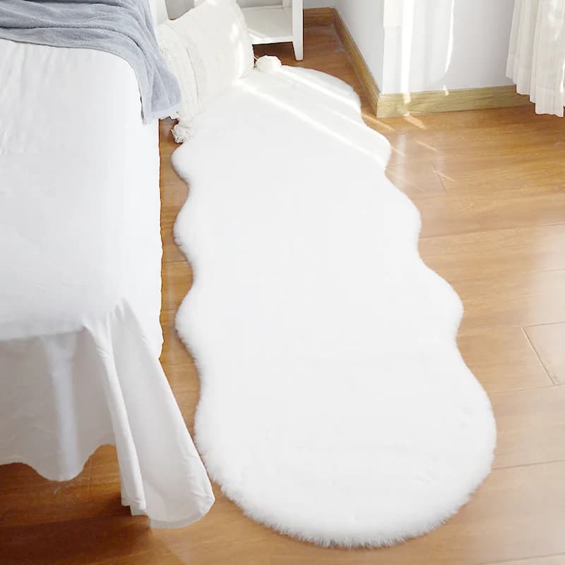 Tappeto in finta pelliccia di coniglio, 1 pezzo, per arredamento moderno, tinta unita, morbido, in peluche, per divano, camera da letto, tappetino per cameretta bambini, bianco, 60x180 cm