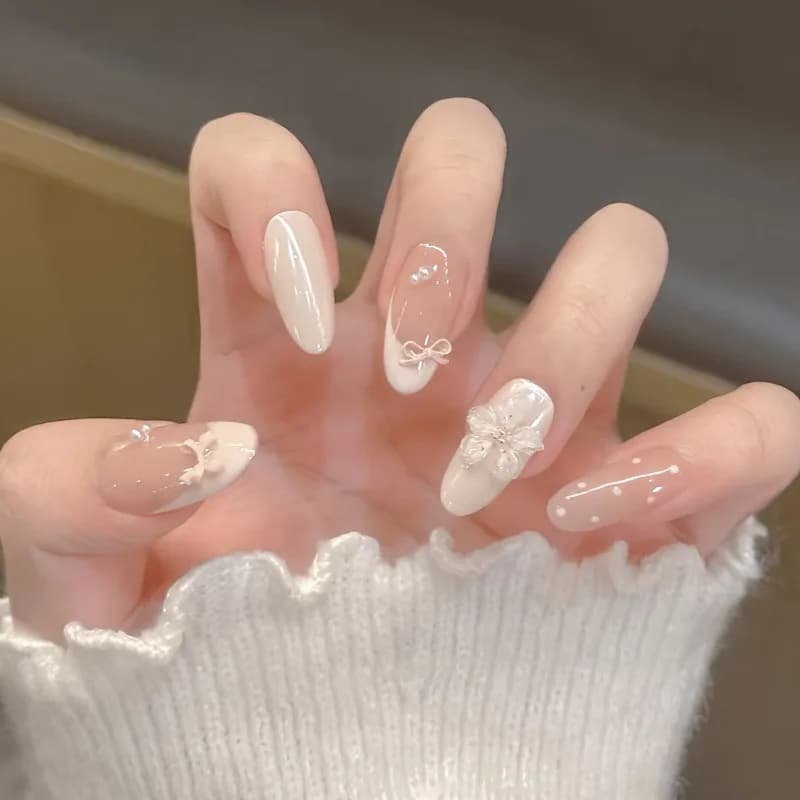 Set of 24 Fin Acrylic Nails with 3D Applications of Pearls and Flakes, Adhesive Nails Mandorla Shape Carine with Inclusive Stickers