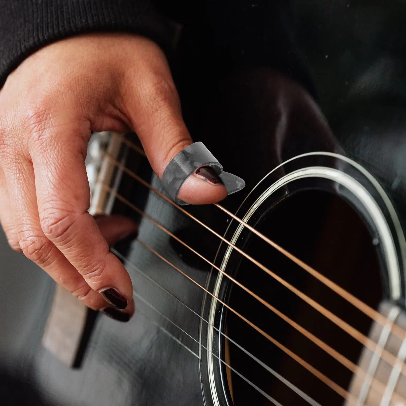 Set di 12 Plettri per Chitarra, Robusti Plettri per Dita e Pollice, per Chitarra Elettrica, Acustica, Folk, Basso, Accessori per Ukulele