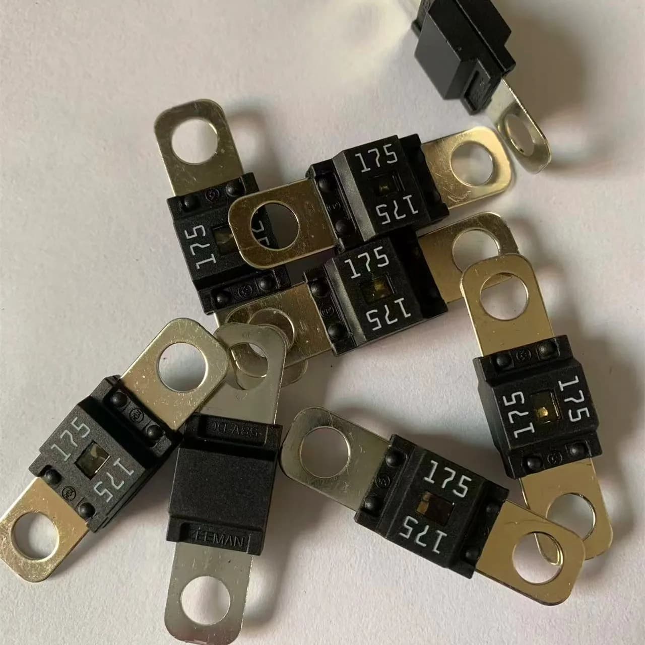 2 pz Per Agras XAG P100/V50/P100Pro/P80/V40 B13960S/B13970 Kit Fusibile Batteria Parte Agricoltura Drone Accessori 01-013-00054