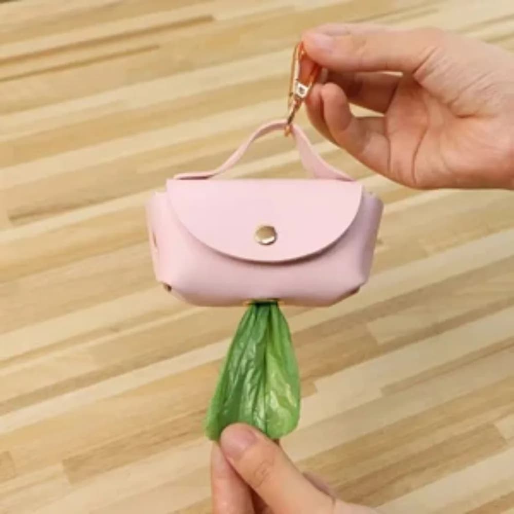 Elegante Porta Sacchetti per Escrementi di Cane in Pelle, Clip per Passeggiate e Viaggi all'Aperto, Dispenser Creativo per Sacchetti per Rifiuti di Animali Domestici