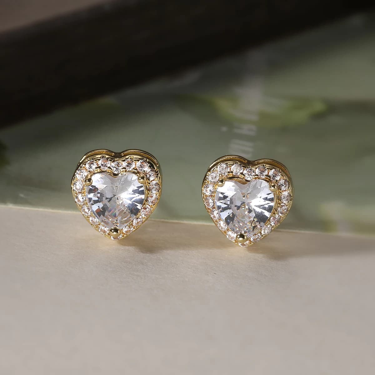 NEWBUY Hot Sale Silver/Gold Color Delicate Heart Stud Earrings For Elegant Women Luxury Shiny AAA CZ Copper Jewelry