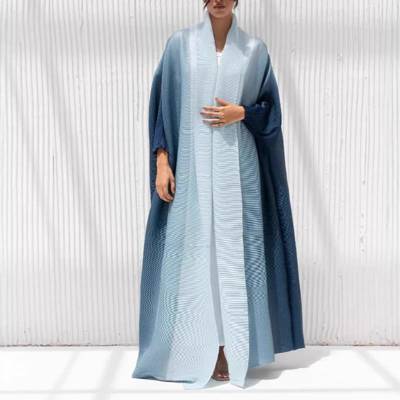 2025 Summer New Way Trained Elastic Color Smoke Long Sleeve Middle East Robe Miyake Chic New Women Trench Folded