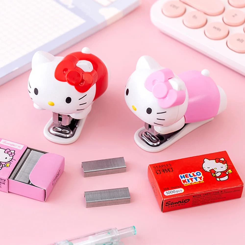 Set di Graffette Originali Hello Kitty con Graffette, Cancelleria Scolastica Sanrio, Macchina per Rilegatura da Scrivania per Studenti e Forniture per Ufficio