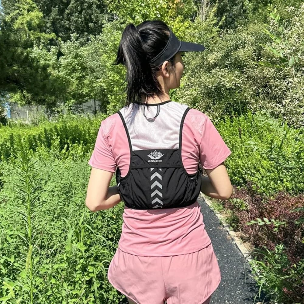 Nylon Trail Running Backpack Breathable Ultralight Reflective Vest Functional Pack Waterproof Hydration Vest