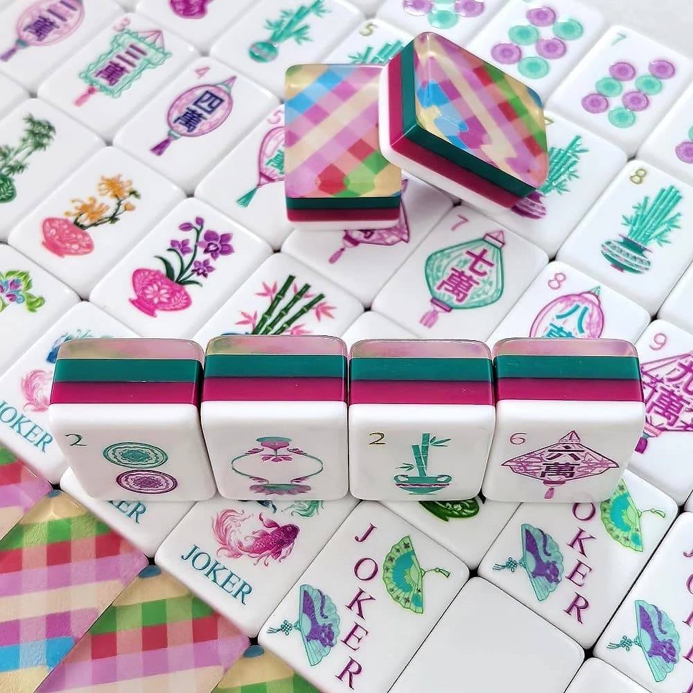 4-Layer Acrylic Luxury Engraved American Mahjong Set Pink Plaid Mahjong Tiles for Indoor Games & Table Activities Gift Mah Jongg