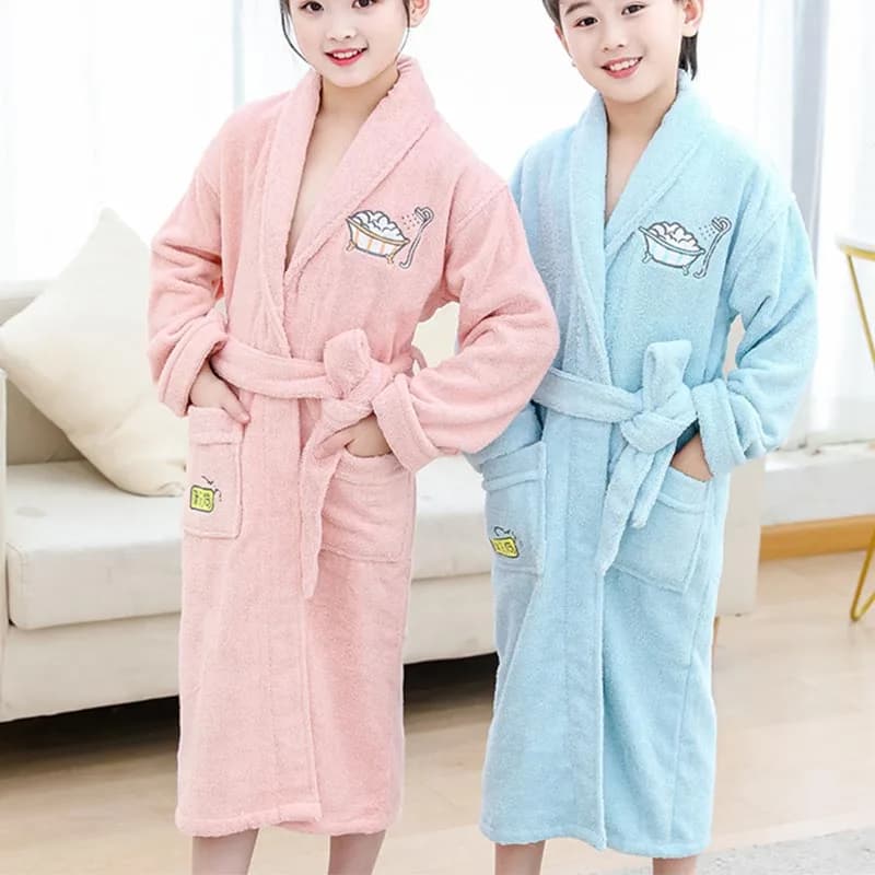 Accappatoio per bambini Tessuto in cotone con ricamo Camicia da notte autunno/inverno a maniche lunghe in cotone spesso per ragazzi e ragazze