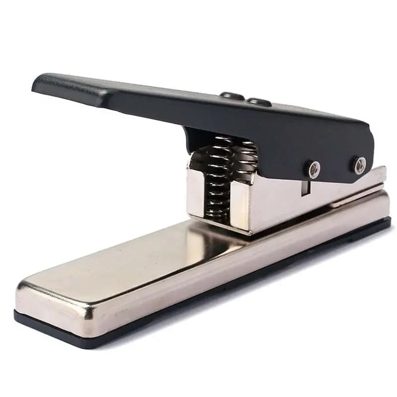 ABXI funziona benissimo su ABS, PVC, vecchi carte di credito per realizzare plettri per chitarra, punzone per plettri fai da te.