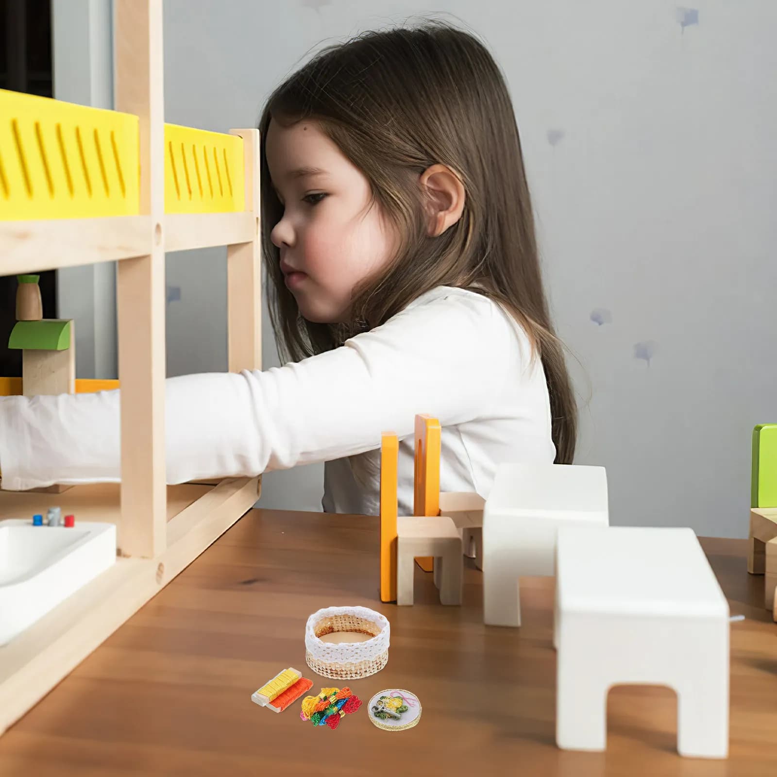 Set di Mini Attrezzi per Ricamo per Decorazione di Scene in Miniatura, Kit da Cucito Realistico e Portatile, Mobili in Miniatura