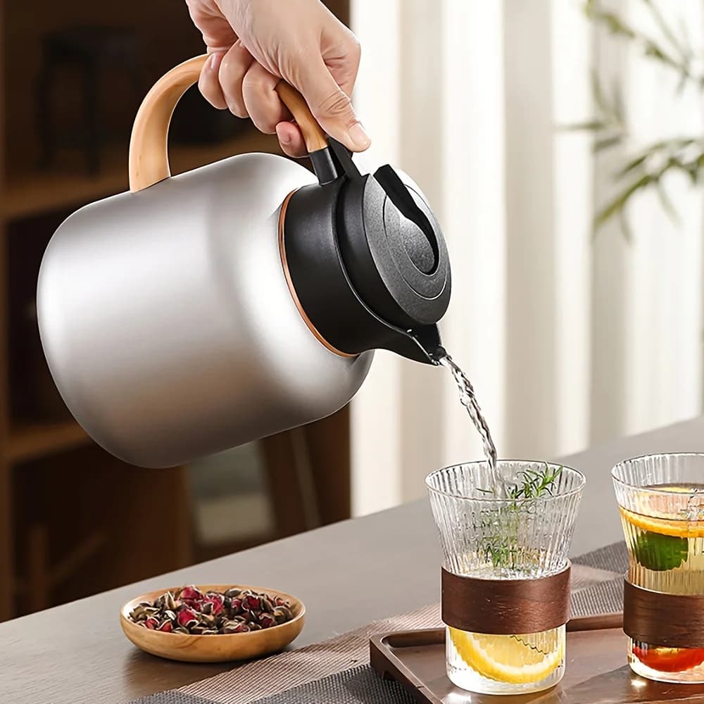 800ML Large Capacity Stainless Steel Insulated Water Bottle, with Filter Net, Tea Kettle/coffee Pot, Office Hot Water Jug
