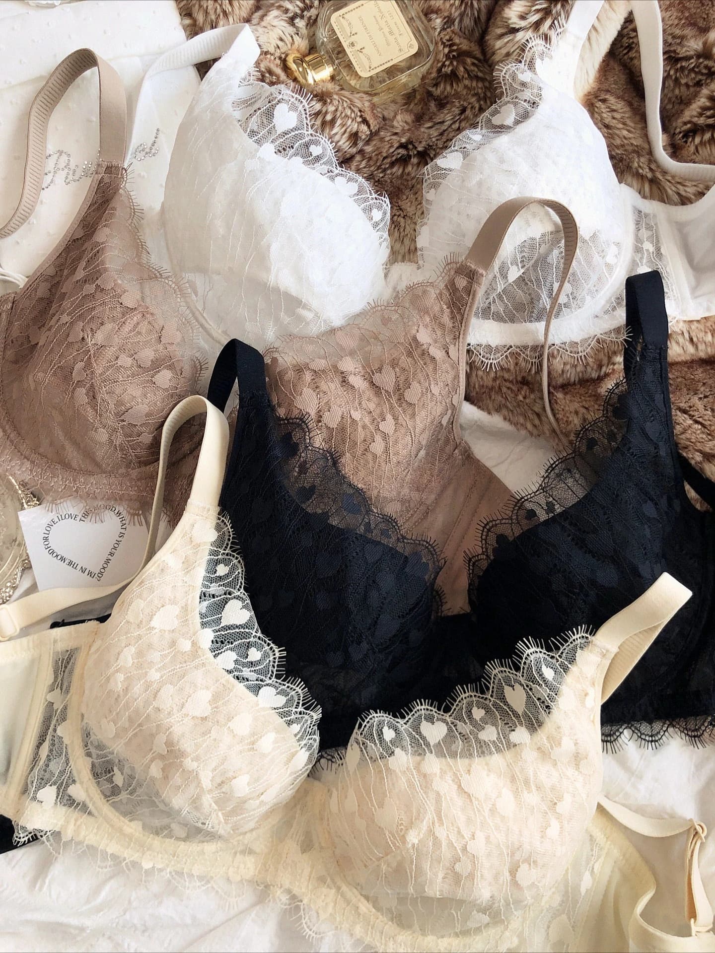Sexy Lace Embroidery Push Up Bra French Ultra Thin Women Underwear Mesh Breathable Intimates Lingerie Plus Size CDE Cup Bras