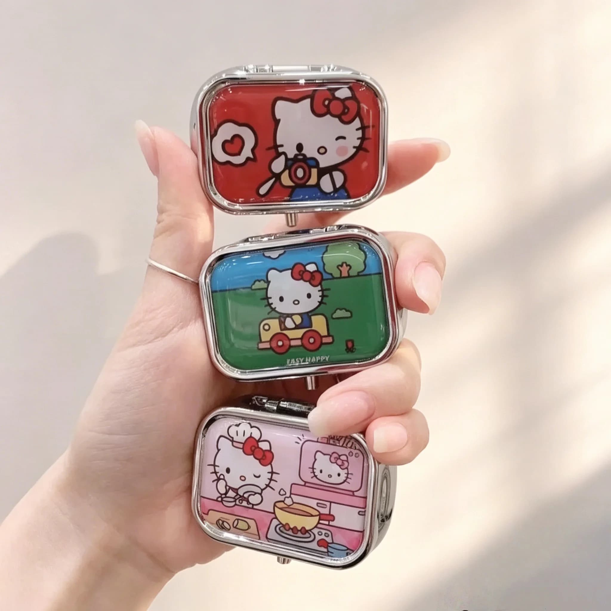 2026 Anime Hello Kitty Metal Storage Box Pill Organizer Compartmentalized Cute Cartoon Mini Jewelry Box Candy Container Kawaii
