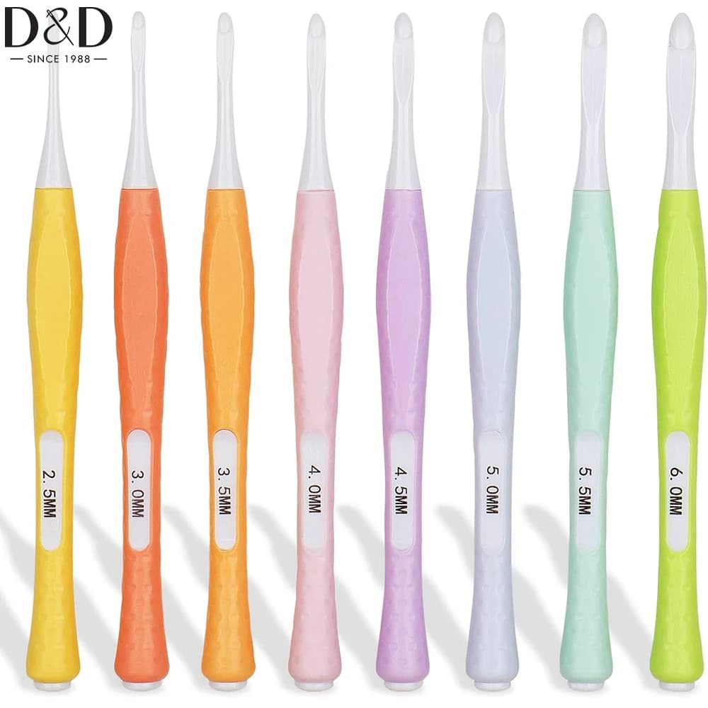 Set di 8 uncinetti in linea ergonomici antiscivolo per uncinetto per principianti all'uncinetto Ganci per uncinetto con impugnatura morbida da 2,5 mm-6 mm