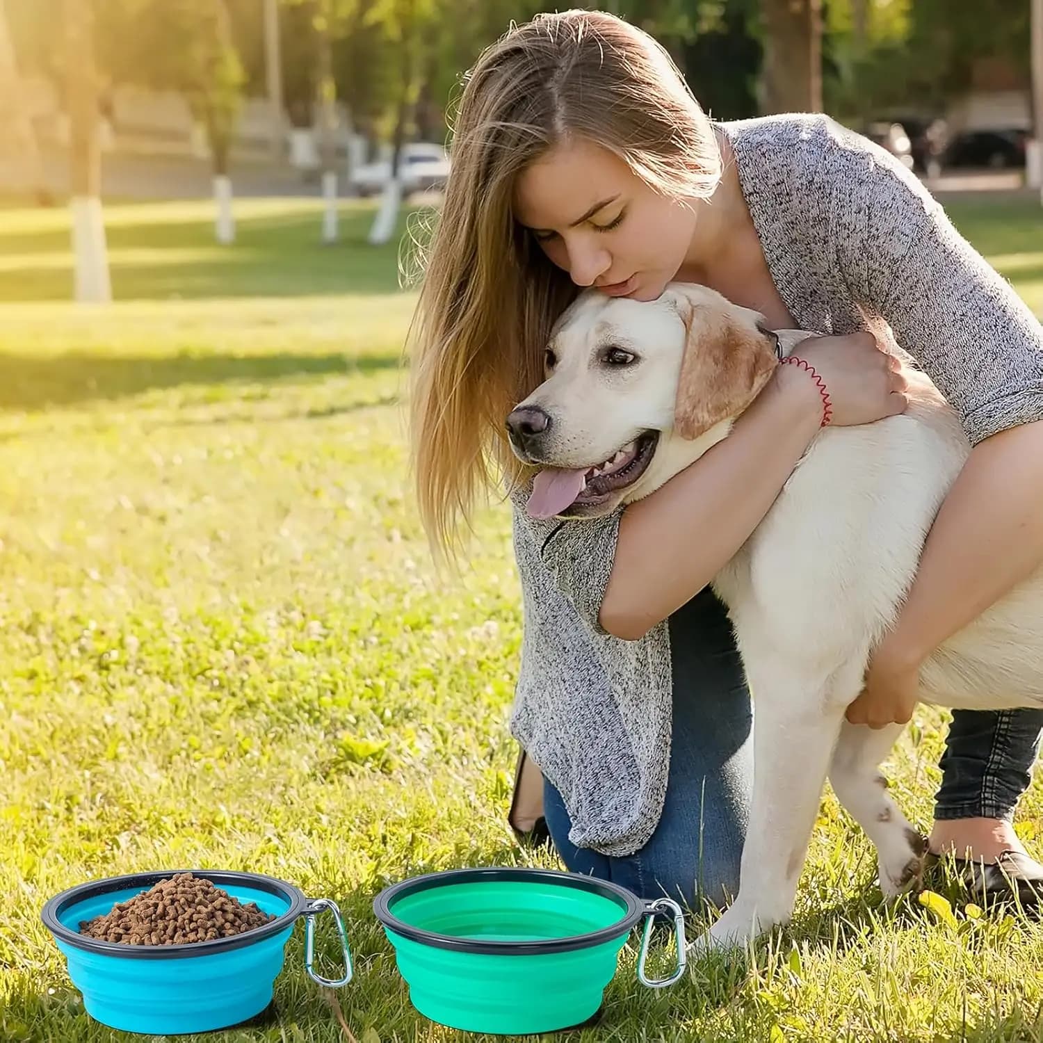 Ciotola pieghevole per cibo e acqua per animali domestici – Ciotola da viaggio leggera in silicone con moschettone per cani e gatti