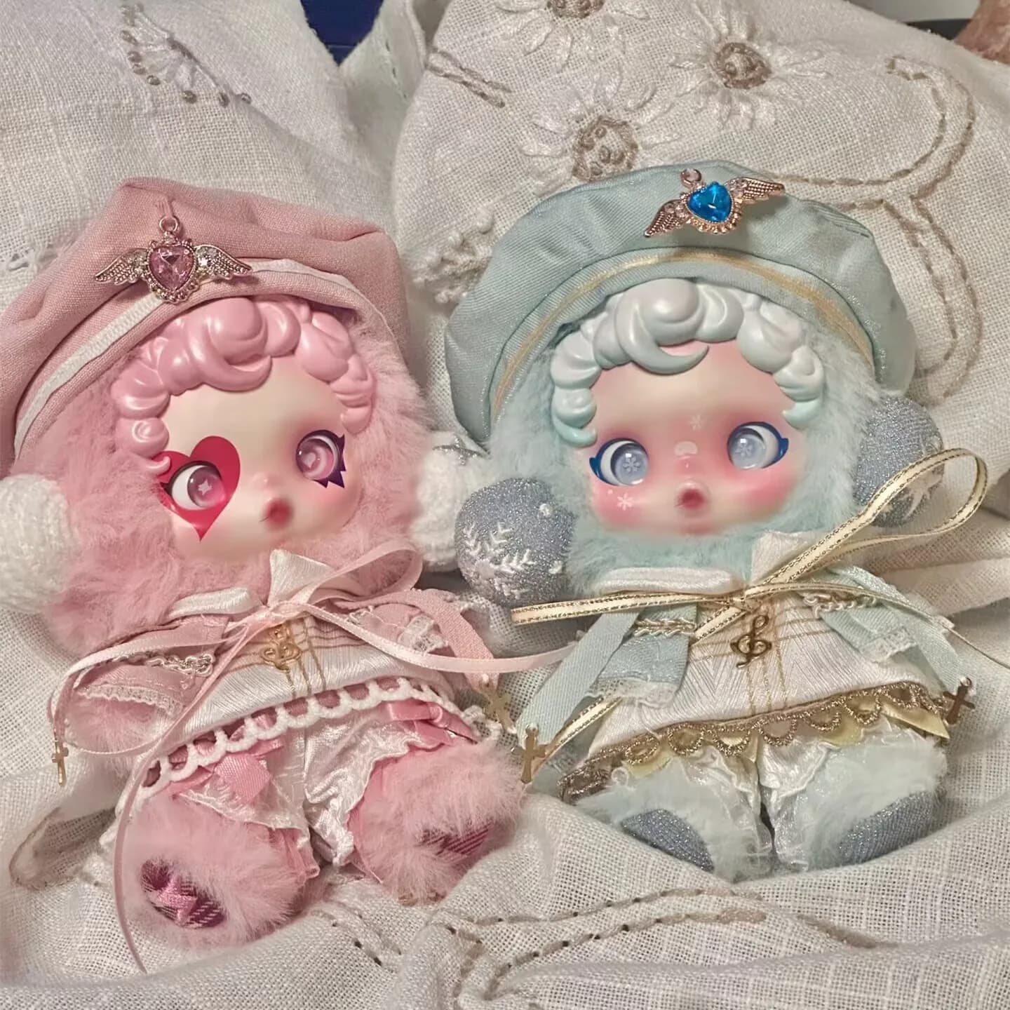 4 pz/set Skullpanda Vestiti Vestito Per 10 CENTIMETRI Bambola di Cotone Carino Retro Berretti Mantelle Set Bambola FAI DA TE Vestire Accessori Per La Bambola Per I Regali