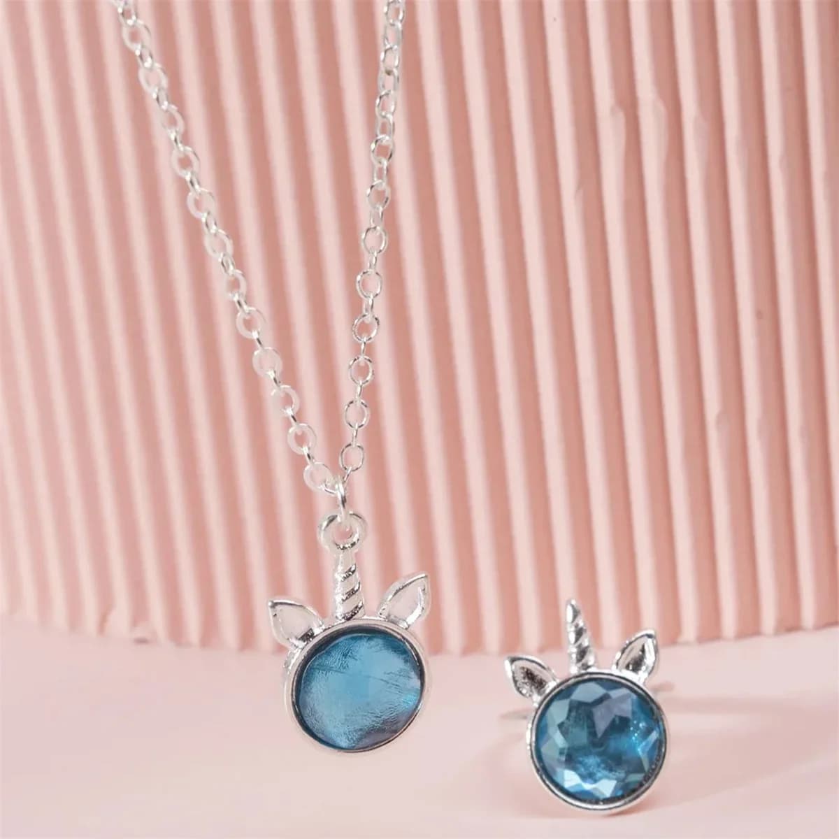 2Pcs Girls Unicorn Pink Blue Crystal Pendant Necklace Ring Set Pretend Play Dress Up Jewelry Gift