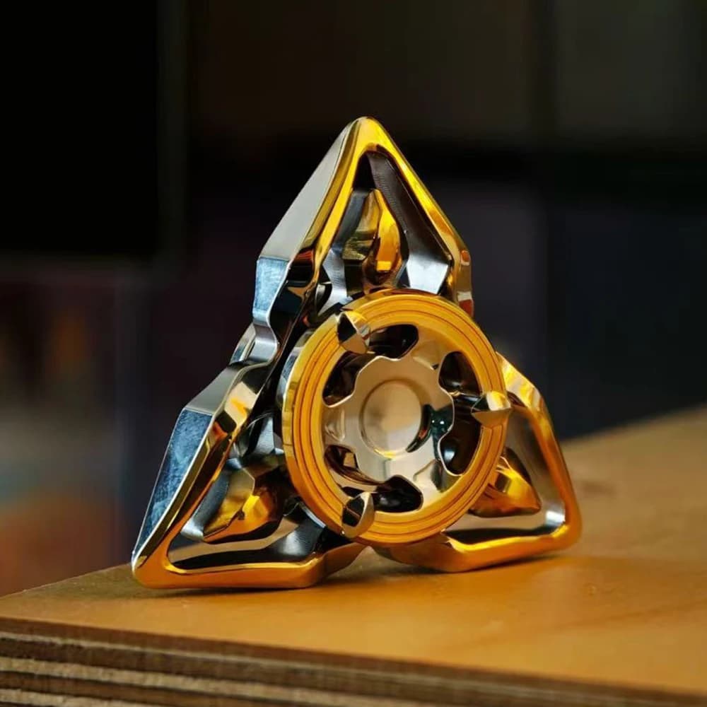 Pangolin Studio Bishop Fidget Spinner, Giocattoli Antistress per Adulti, Spinner a Tre Lame in Acciaio Inossidabile