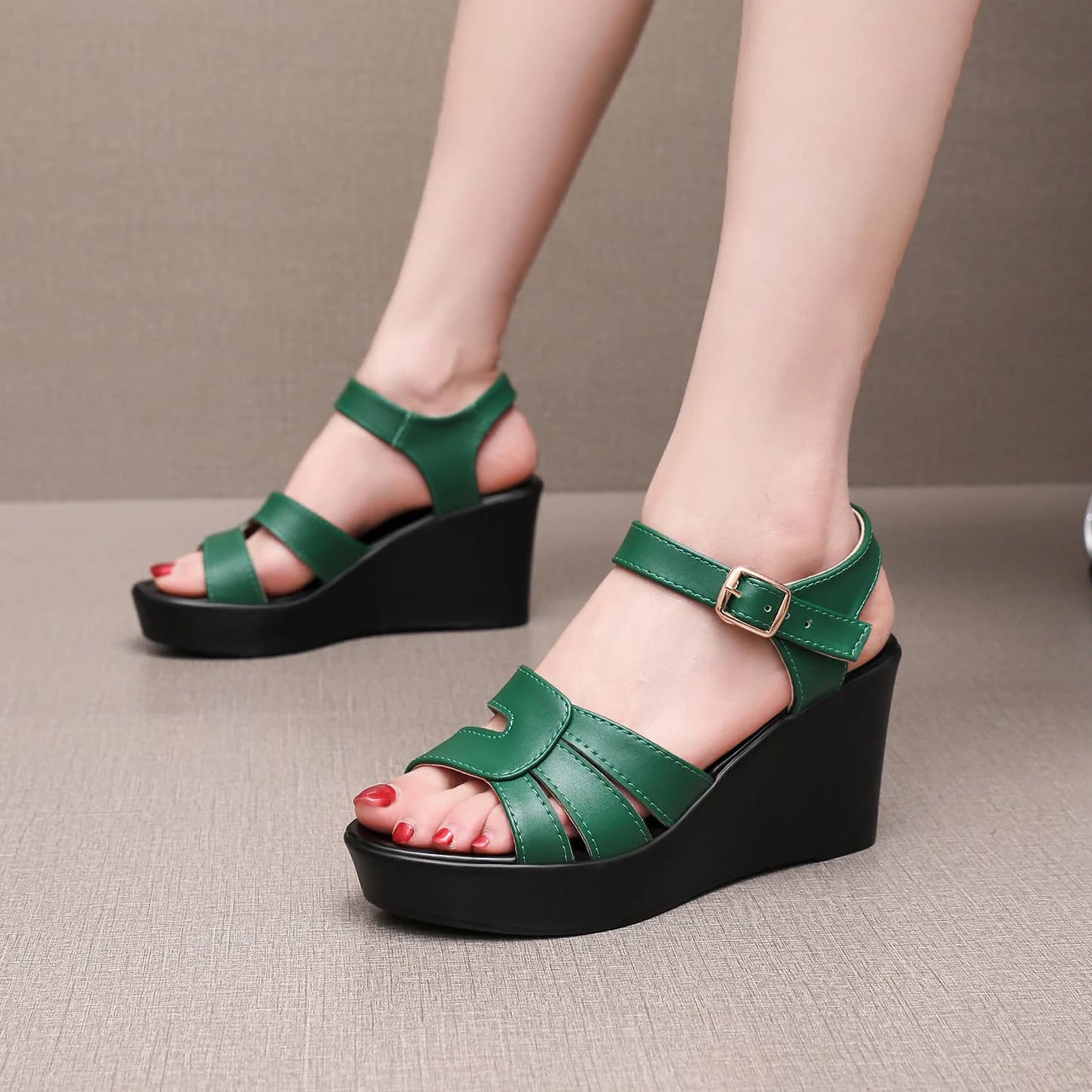 Sandali con Zeppa da Donna 2026, Comodi in Morbida Pelle, Misura 33-43, Altezza 6cm 8cm 10cm, Modello per Ufficio e Spiaggia