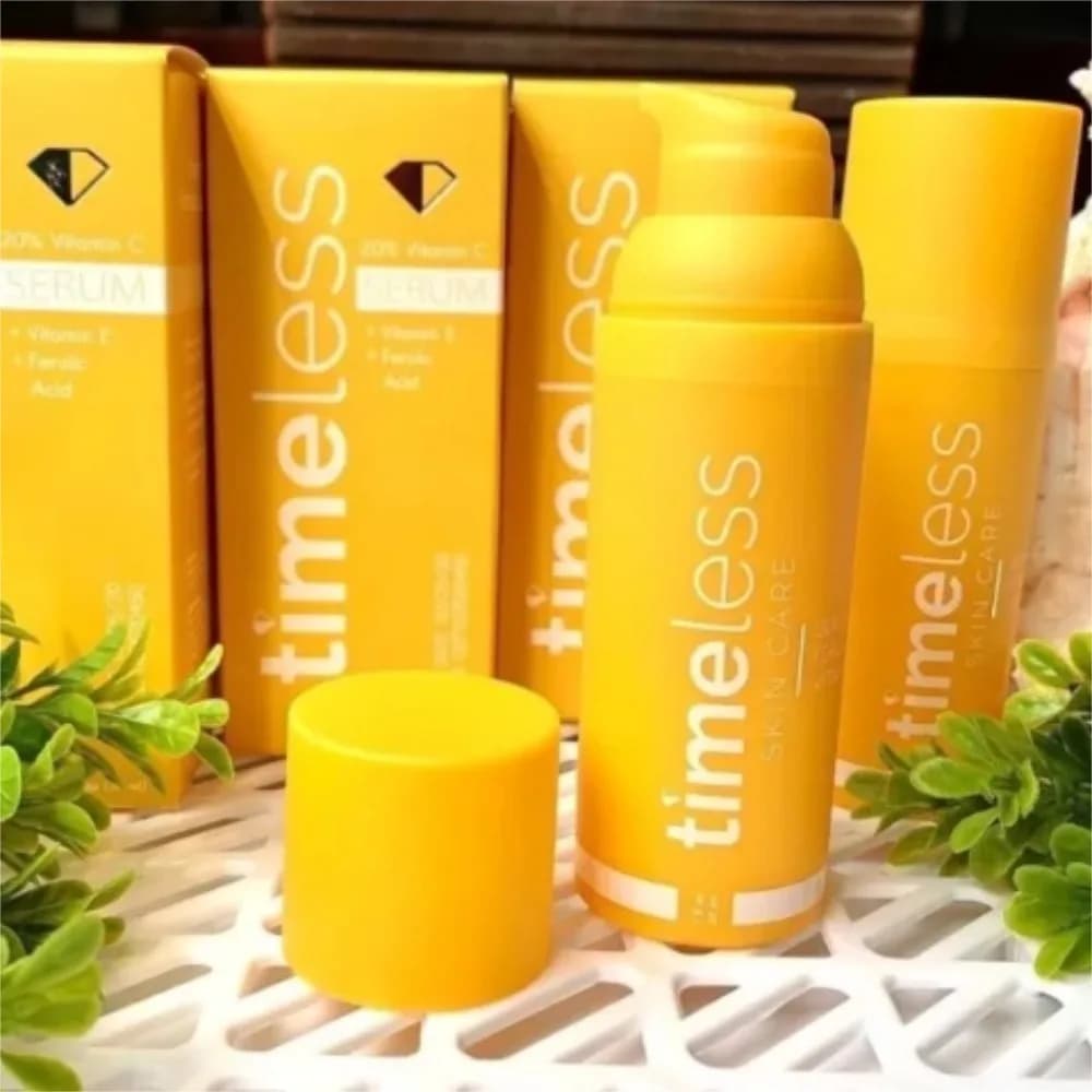 Essence Faced with Collagen Orange Original Timeless 30ml, Skin Care with 20% Vitamin E, Ferulic Acid, Hydrating Serum and Vitamin C Radiant