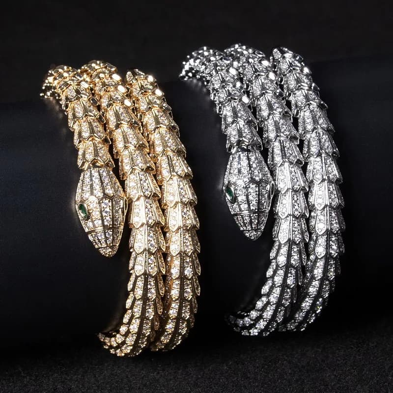 Bracciale stile collezione di design intarsio pieno di zirconi cubici placcati in oro braccialetto singolo doppio cerchio serpente