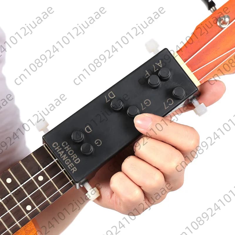 La chitarra aiuta gli accordi di chitarra ukulele ukulele, artefatto di accordi di chitarra