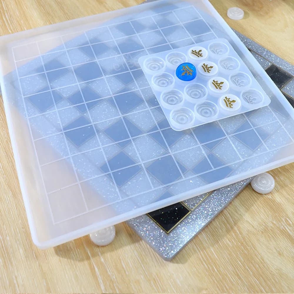 2 Pezzi Stampo in Resina Trasparente per Scacchi, Stampo Flessibile in Silicone per Resina, Set Fai-da-te per Creazione di Scacchiere