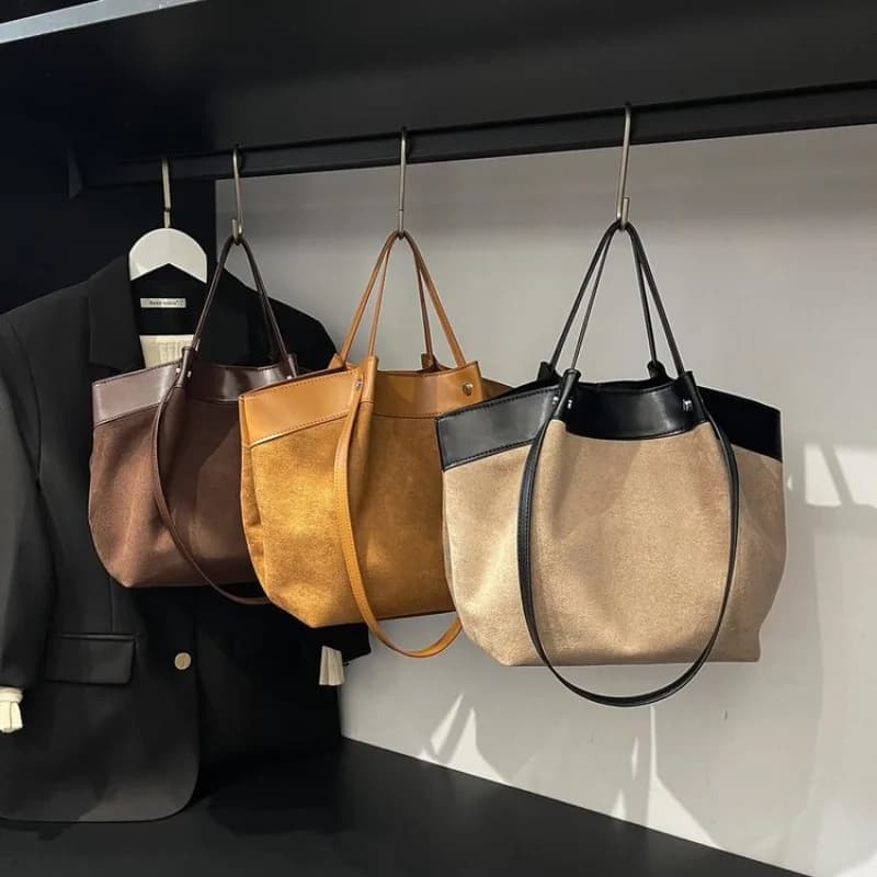 Luxury Diaper Bag Ladies Leather Shoulder Handbag Elegant Minimalist Design Trendy Letter Logo Party Shopper Paris